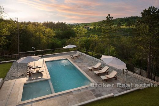 Hotel en Pazin, Grad Pazin