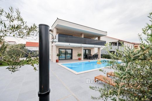 Villa en Vir, Zadar