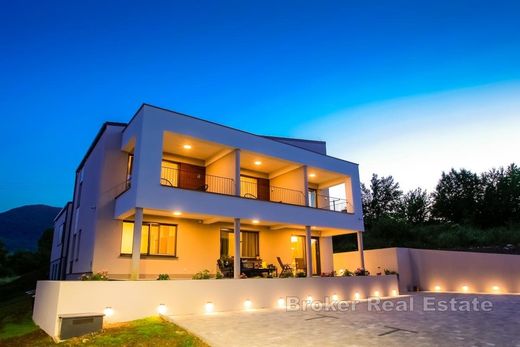 Villa - Grabovac (Plitvice)