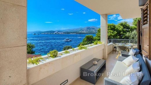 Villa in Čiovo, Grad Trogir