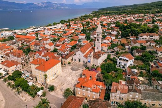 Villa in Brac, Split-Dalmatia