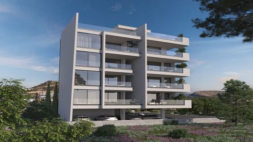 Apartment / Etagenwohnung in Ágios Athanásios, Limassol District