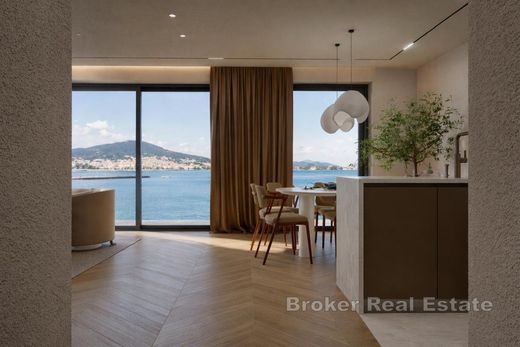 Apartment in Kaštel Sućurac, Kaštela