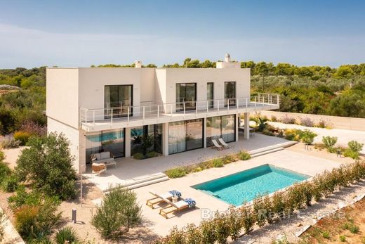 Villa in Šolta, Split-Dalmatia