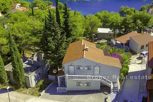 Villa in Brac, Split-Dalmatia