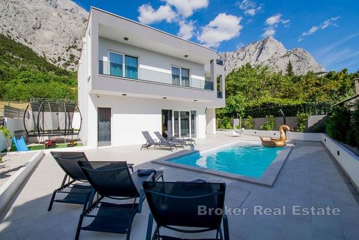 Villa in Makarska, Town of Makarska
