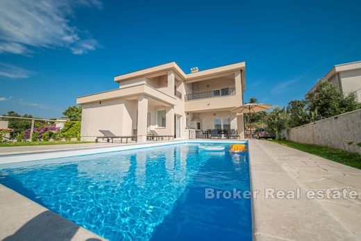 Villa in Pag, Zadar