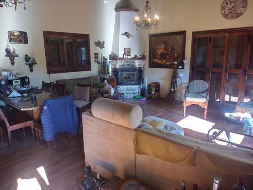 Villa for sale in Asgáta