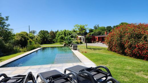 Fattoria a Piriápolis, Piriapolis