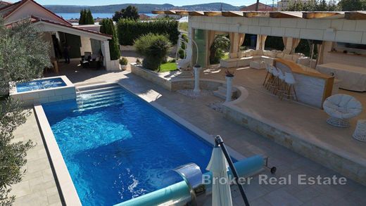 Villa in Trogir, Grad Trogir