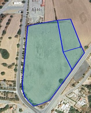 Land for sale in Moni