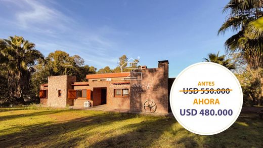 Farm in Piriápolis, Piriapolis