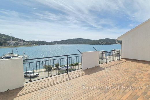 Villa in Murter, Murter-Kornati