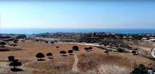 Land for sale in Pégeia