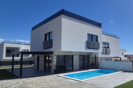 Villa in Vodice, Sibenik-Knin
