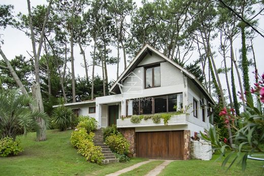 Detached House in Punta del Este, Punta Del Este