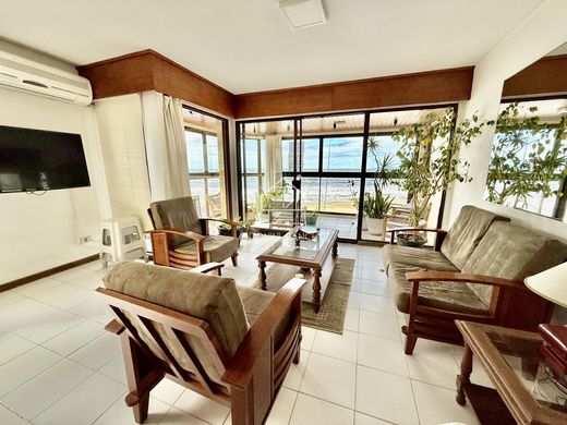 Apartment in Punta del Este, Punta Del Este