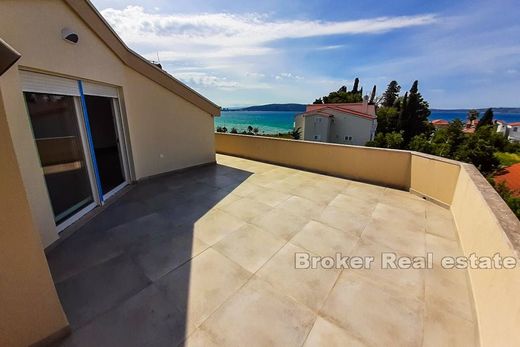 Apartment for sale in Kaštel Sućurac