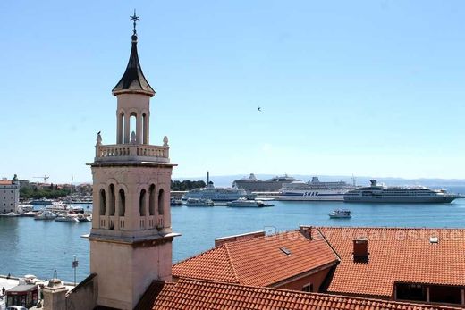 Apartament w Split, Grad Split