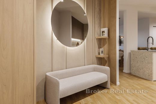 Daire Split, Grad Split