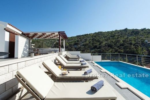 Rogoznica, Rogoznica Općinaのヴィラ