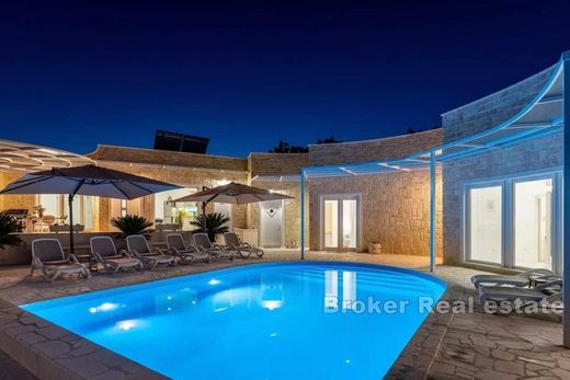 Villa in Pašman, Zadar