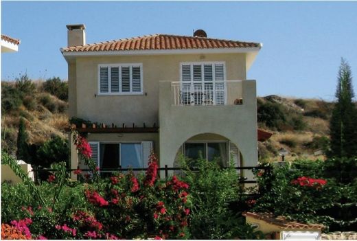 Villa in Argáka, Paphos District