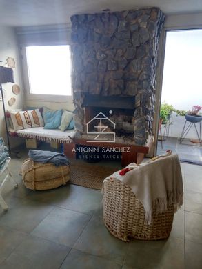 Apartment / Etagenwohnung in Punta del Este, Punta Del Este