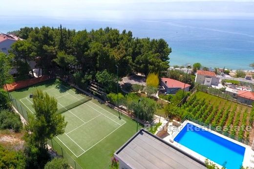 Villa en Omiš, Grad Omiš