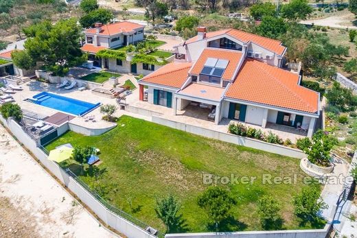 Villa in Trogir, Grad Trogir