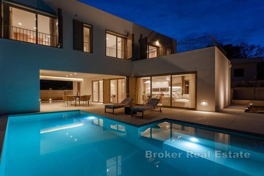 Villa in Brac, Split-Dalmatia