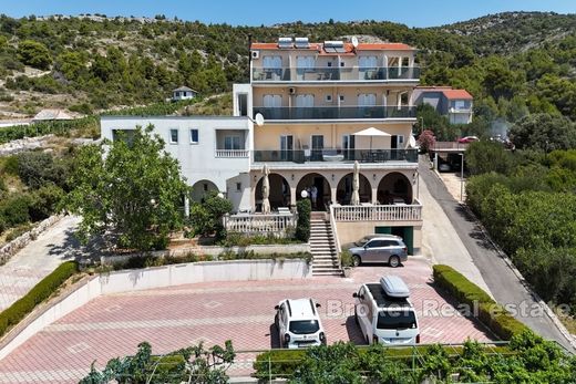 빌라 / Primošten, Sibenik-Knin