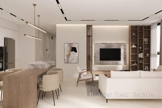 Trogir, Grad Trogirのアパートメント