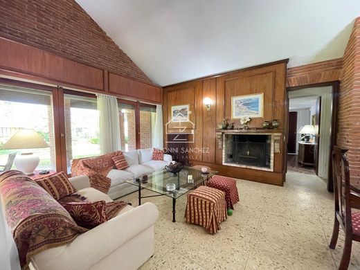 Detached House in Punta del Este, Punta Del Este