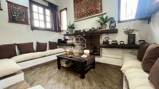 Detached House in Punta del Este, Punta Del Este