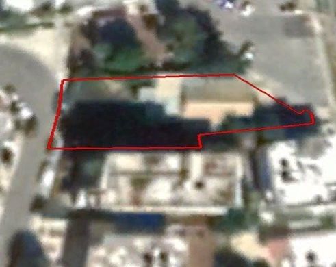 地皮  Ágios Dométios, Nicosia District