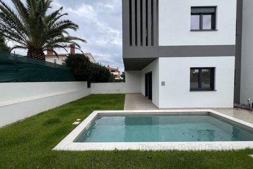 Apartment in Pula, Grad Pula