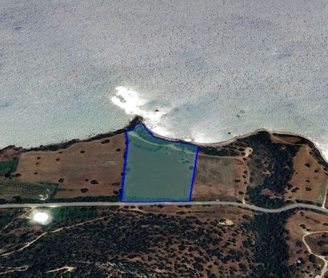 Land for sale in Neo Chorio