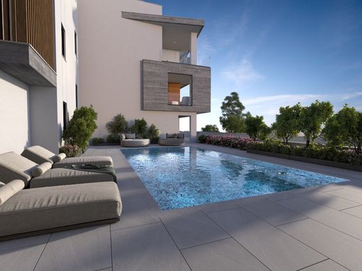 Apartment / Etagenwohnung in Chlórakas, Paphos District