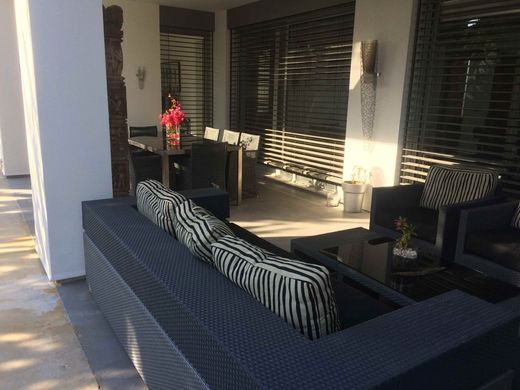 Villa in Agia Fylaxis, Lemesós