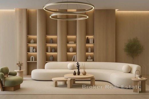 Daire Trogir, Grad Trogir