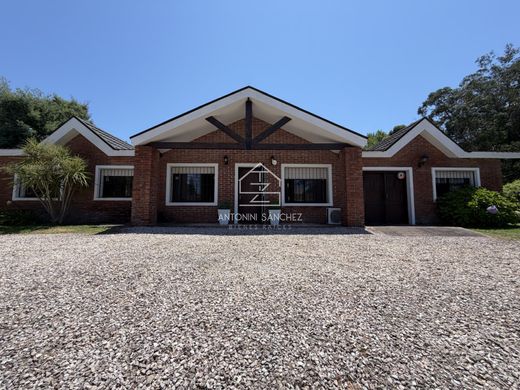 Detached House in Punta del Este, Punta Del Este