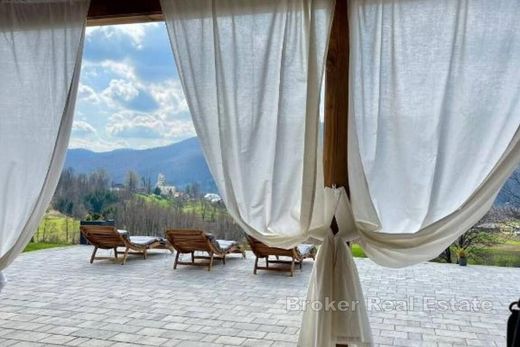 Villa in Karlovac, Grad Karlovac