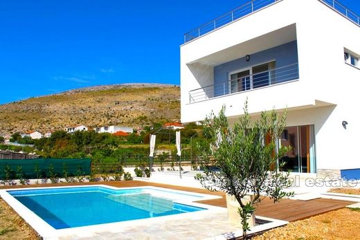 Villa en Trogir, Grad Trogir