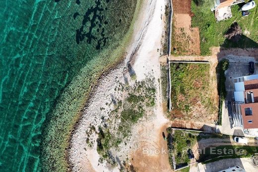 Çatı katı Brac, Split-Dalmatia