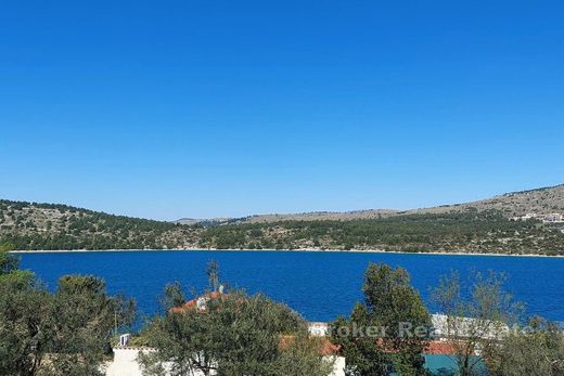 Villa à Primošten, Sibenik-Knin