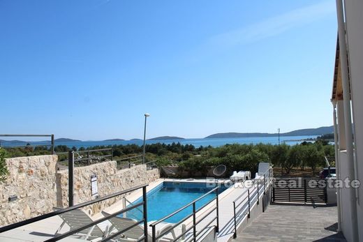 Вилла, Sibenik, Veliki Grđevac