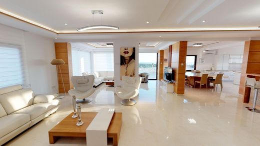Villa for sale in Kouklia