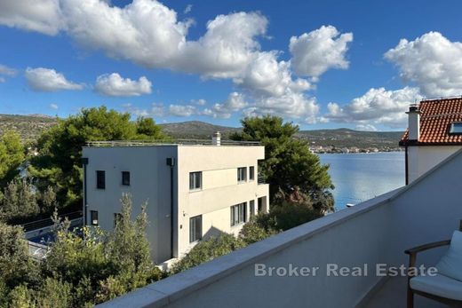 Daire Rogoznica, Rogoznica Općina