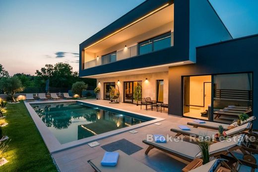 ﻓﻴﻼ ﻓﻲ Makarska, Town of Makarska